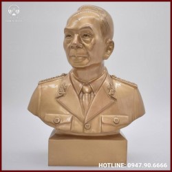 Tượng bán thân Đại tướng Võ Nguyên Giáp bằng đồng đỏ