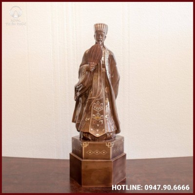 Tượng Gia Cát Lượng bằng đồng khảm tam khí