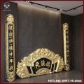 Cuốn thư câu đối Đức Lưu Quang đồng vàng nền đen