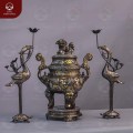 Bộ thờ tam sự đỉnh sòi hạc chầu bằng đồng khảm tam khí dát điểm vàng