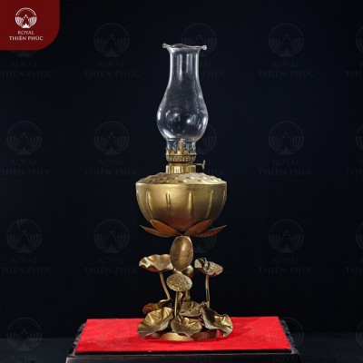 Đèn dầu thờ cúng bằng đồng vàng chân lá sen