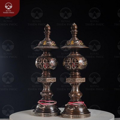 Đèn thờ cúng bằng đồng khảm ngũ sắc cắm dây điện 