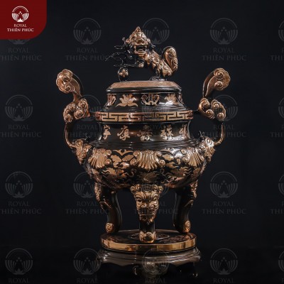 Đỉnh thờ bằng đồng đỏ cạo màu chạm song long cao 60cm 