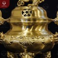 Đỉnh thờ bằng đồng vàng mộc chạm sòi nổi cao 50cm 