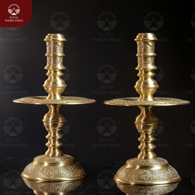 Đôi chân nến bằng đồng vàng mộc rồng phượng chạm nổi cao 60cm 