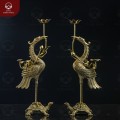 Đôi hạc thờ ngậm sen cao 45cm bằng đồng vàng đúc máy