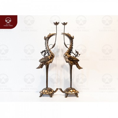 Hạc thờ gia tiên cưỡi rùa ngậm sen bằng đồng cạo màu