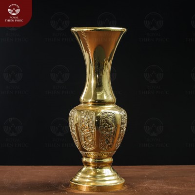 Lọ hoa bàn thờ chạm Bát tiên bằng đồng đúc máy cao 40cm