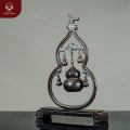 Lư xông trầm hồ lô bằng đồng vàng hun nâu cố kính