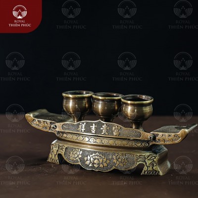 Ngai 3 chén thờ bằng đồng vàng 2 công nghệ Phú Quý Cát Tường