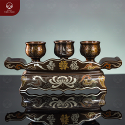 Ngai chén nước bàn thờ Phúc Lộc Thọ bằng đồng khảm ngũ sắc