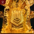 Tượng Lạc Long Quân ngồi trên ngai bằng đồng mạ vàng 24k