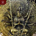 Tượng Phật Thiên Thủ Thiên Nhãn ngự tòa sen báu bằng đồng vàng