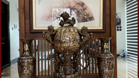 Bàn giao đôi lục bình tam khí cao 90cm cho khách hàng tại Riverside Long Biên