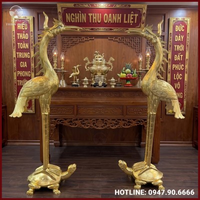 Đôi hạc thờ cỡ lớn bằng đồng vàng