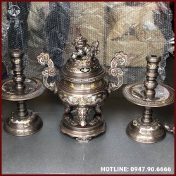 Bộ tam khí thờ cúng bằng đồng đỏ khảm tam khí 