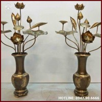 Bó hoa sen bằng đồng vàng làm màu độc đáo