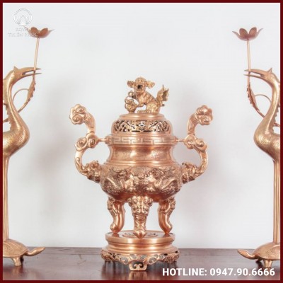 Bộ tam sự hạc thờ chạm song long chầu nguyệt bằng đồng đỏ