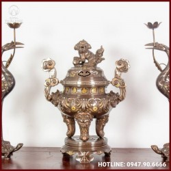 Bộ tam sự hạc chạm sòi đồng đỏ khảm tam khí dát điểm vàng cao cấp