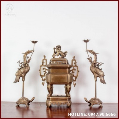 Bộ tam sự hạc vuông bằng đồng cổ kính 