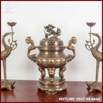 Bộ tam sự hạc đỉnh chạm sòi làm màu hun cổ kính tinh xảo