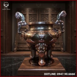Lư hương chạm dơi đồng đỏ cạo màu