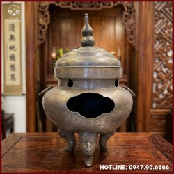 Lư hương đồng đỏ làm màu cổ kính