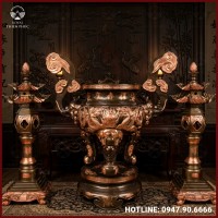 Lư hương đồng đỏ cạo màu họa tiết song long chầu nguyệt