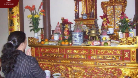 Hướng dẫn chi tiết an nhập hương linh lên bàn thờ gia tiên