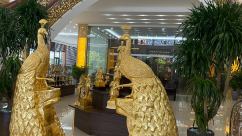 Ban giao đôi công 2m05 cho khách hàng tại Hà Nội