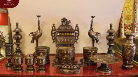 Hướng dẫn cách bày bộ đỉnh đồng trên bàn thờ giúp “khai tài mở vận”