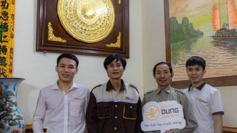 Bàn giao và lắp đặt mặt trống mạ vàng 1m cho khách hàng tại Bắc Ninh