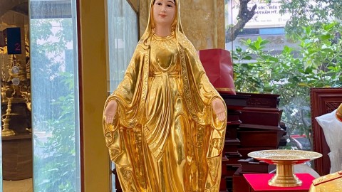 Đồ đồng Thiên Phúc chế tác tượng Đức Mẹ đồng dát vàng cao 70cm