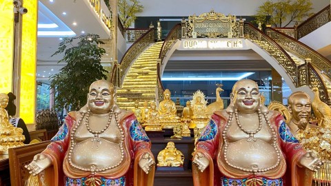 Đồ đồng Thiên Phúc hoàn thiện tượng Di Lặc cao 60cm đồng vàng làm màu