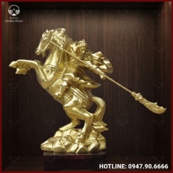 Tượng Quan Vân Trường bằng đồng vàng cưỡi ngựa cầm đao