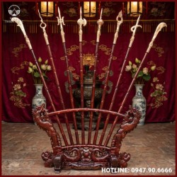 Bộ bát bửu chấp kích bằng đồng giá đỡ hình dẻ quạt