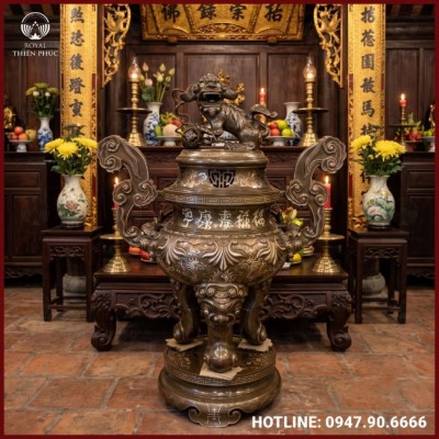 Đỉnh mao rồng chạm nổi sòi khảm tam khí