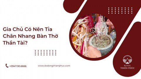 Gia Chủ Có Nên Tỉa Chân Nhang Bàn Thờ Thần Tài?