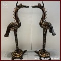 Hạc thờ ngậm ngọc bằng đồng đỏ cạo màu cao 1m37