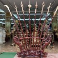 Bộ bát bửu đồng vàng 2m2 giá đỡ hình dẻ quạt