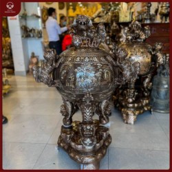 Đỉnh cầu thất lân khảm tam khí cảnh vinh quy bái tổ