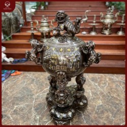 Đỉnh thất lân vờn cầu độc đáo bằng đồng khảm ngũ sắc 