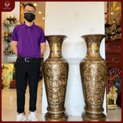 Đôi lọ lộc bình đồng đỏ khảm tam khí nặng 102,5kg cao 1m2