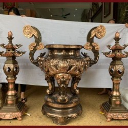 Lư hương cắm nhang đồng đỏ cạo màu cao 1m2