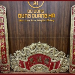 Cuốn thư câu đối đồng vàng sơn đỏ 1m97