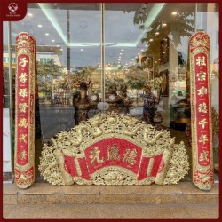 Cuốn thư câu đối Đức Lưu Quang đồng vàng sơn đỏ