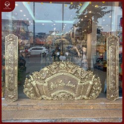 Cuốn thư câu đối Đức Lưu Quang đồng vàng giả cổ