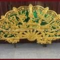 Quạt chầu thếp vàng sơn nền xanh ngọc