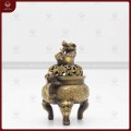 Lư xông trầm hoa cúc bằng đồng hun giả cổ cao 18cm