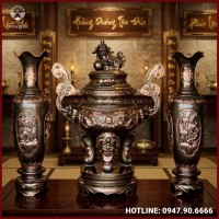 Đỉnh đồng thất lân và đôi lọ lộc bình đồng đỏ 